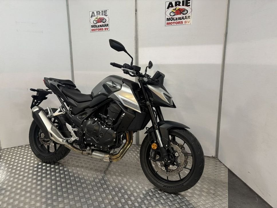 Honda CB750 (bj 2026), Motoren, 2 cilinders, HONDA, Bedrijf, Onbekend