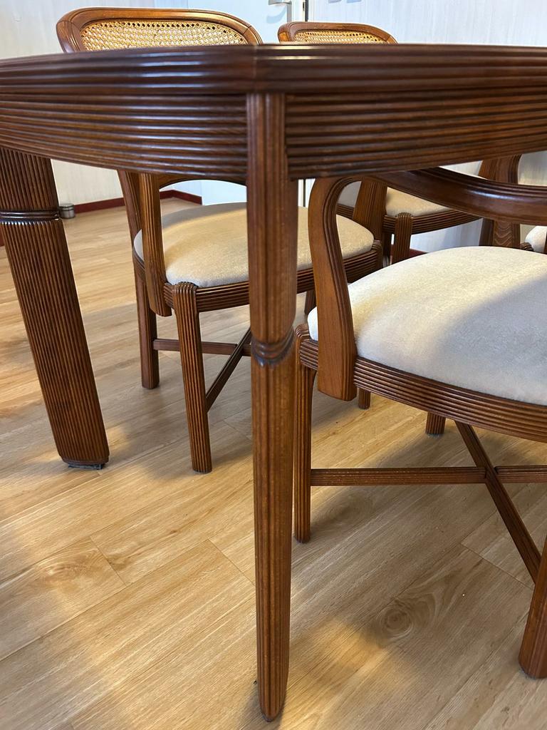 Eethoek kersenkleur, Ophalen, Gebruikt, 4 tot 6 stoelen