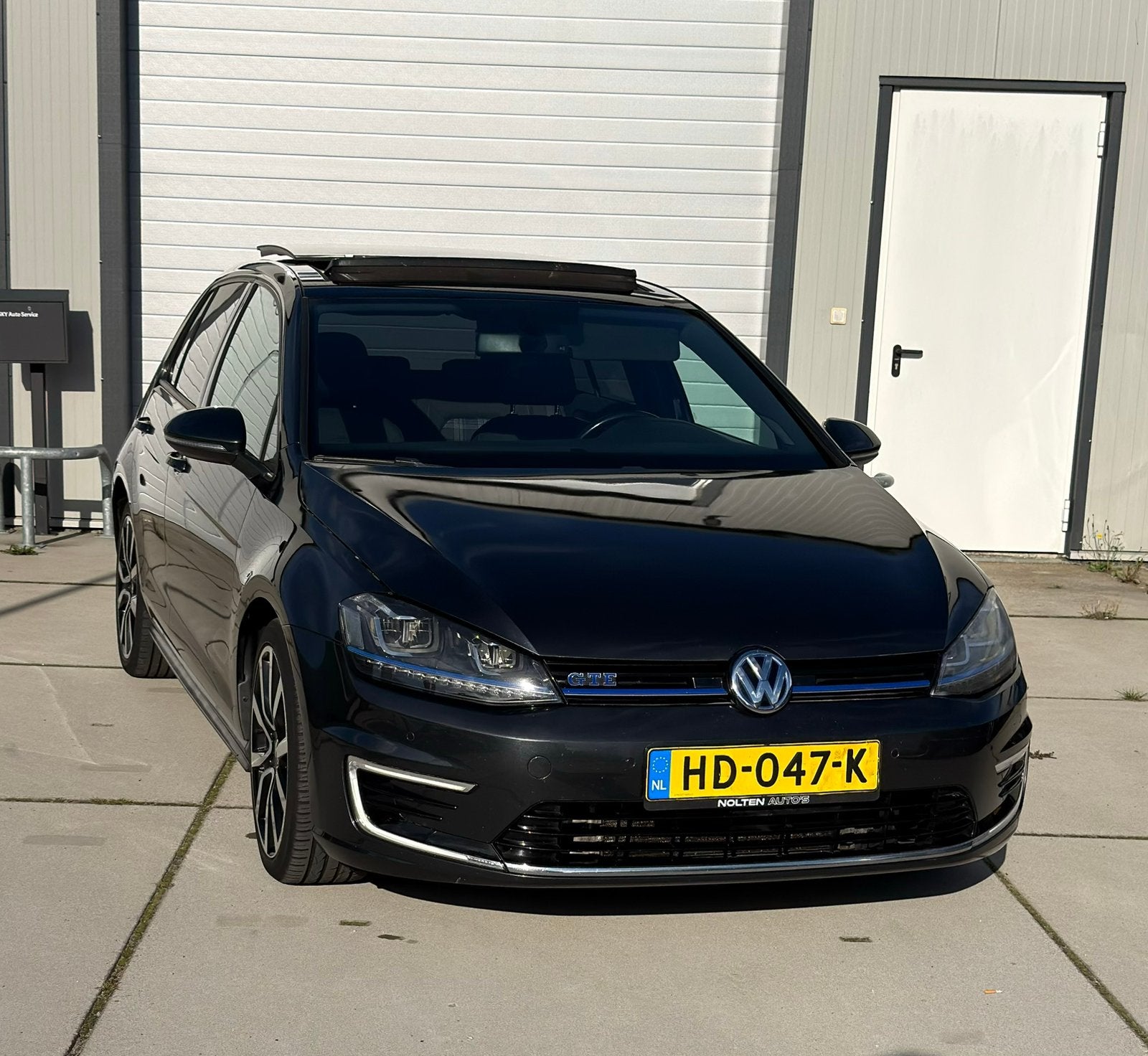 Volkswagen Golf 1.4 TSI Phev 204pk 5D DSG 2015 Zwart, Auto's, Zwart, 1395 cc, 1499 kg, 149 pk