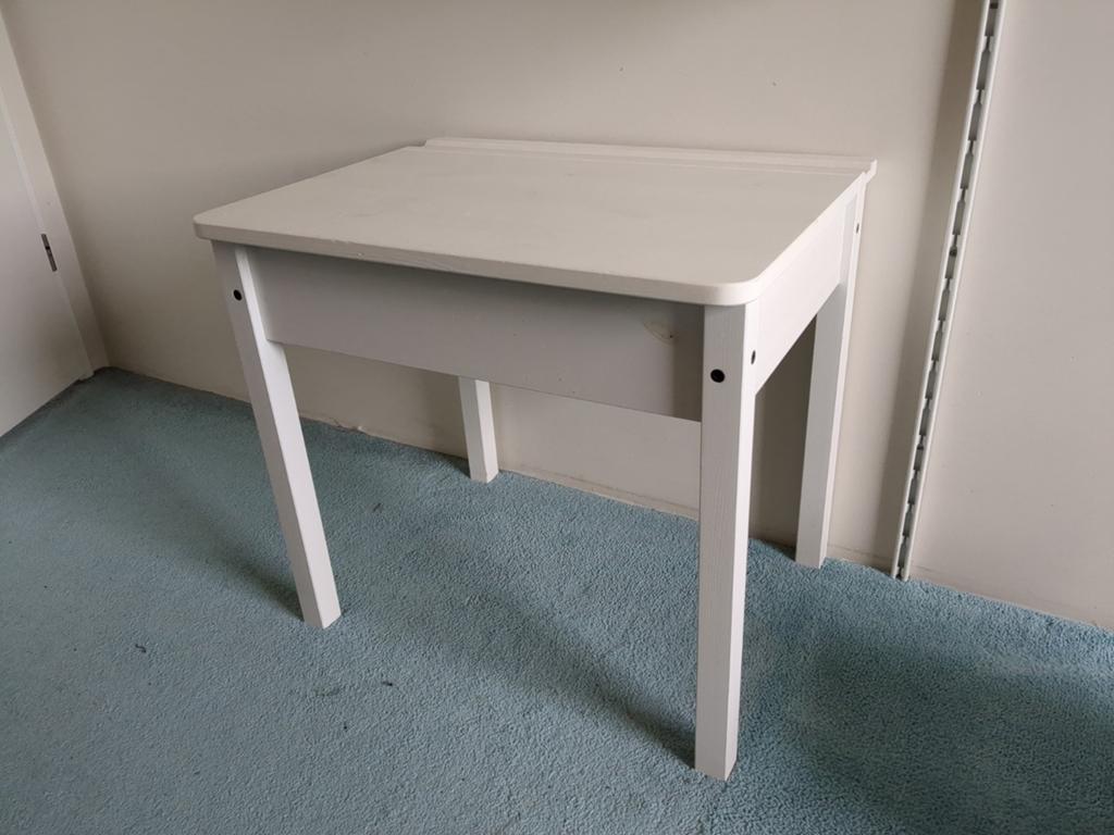 Kinder klaptafel / bureau Ikea sundvik, Ophalen, Zo goed als nieuw, Tafel