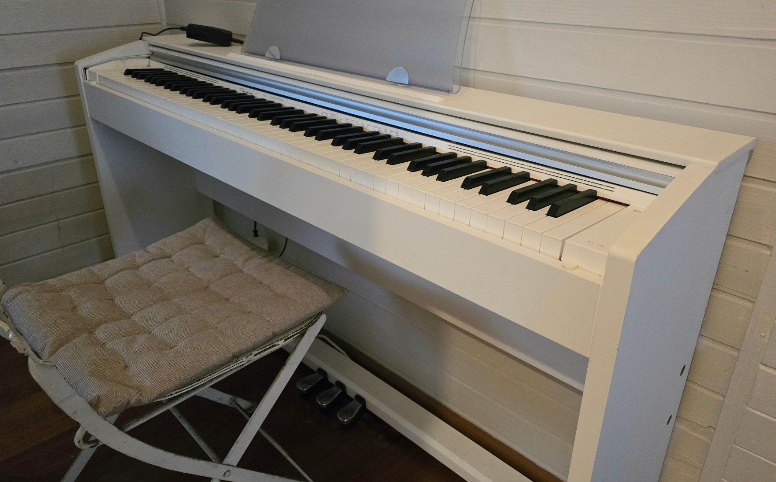 Casio Privia PX-770 wit, perfecte staat, Ophalen, Zo goed als nieuw, Wit, Piano