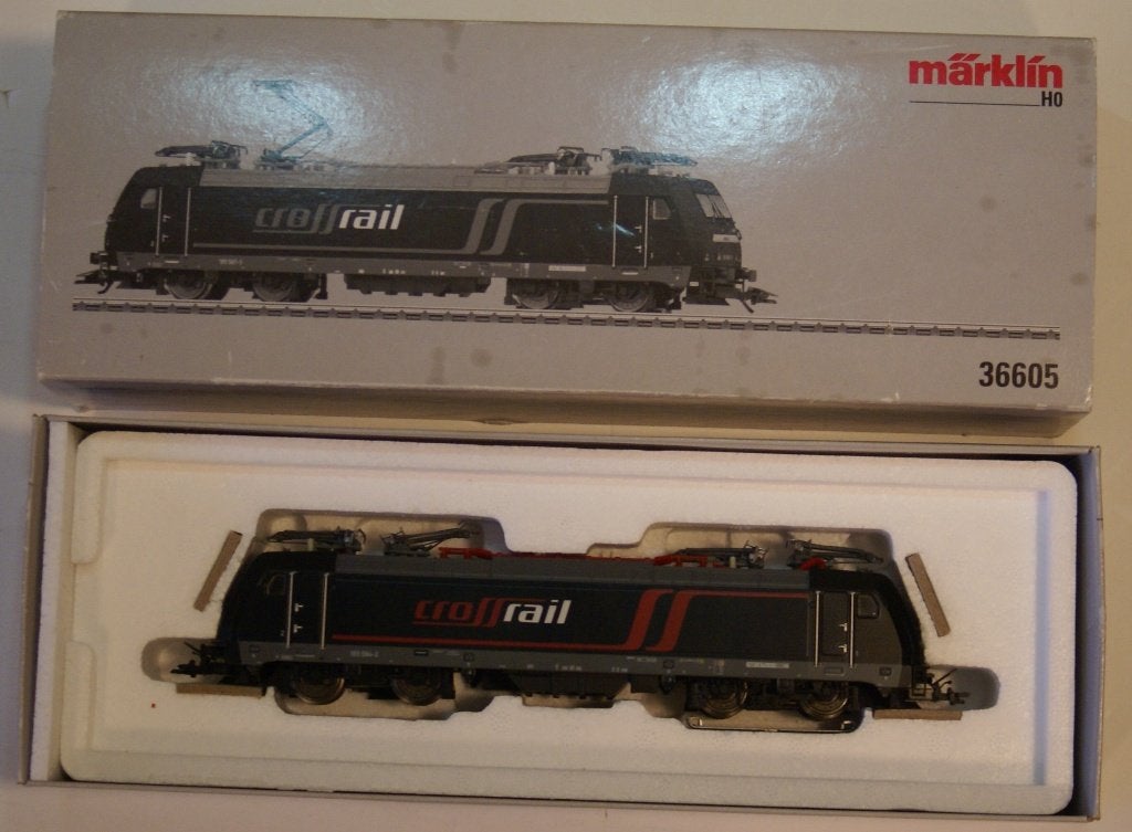 E locomotief Br.185.5  CROSS RAIL, Hobby en Vrije tijd, Modeltreinen | H0, Wisselstroom, Locomotief, Ophalen of Verzenden, Zo goed als nieuw