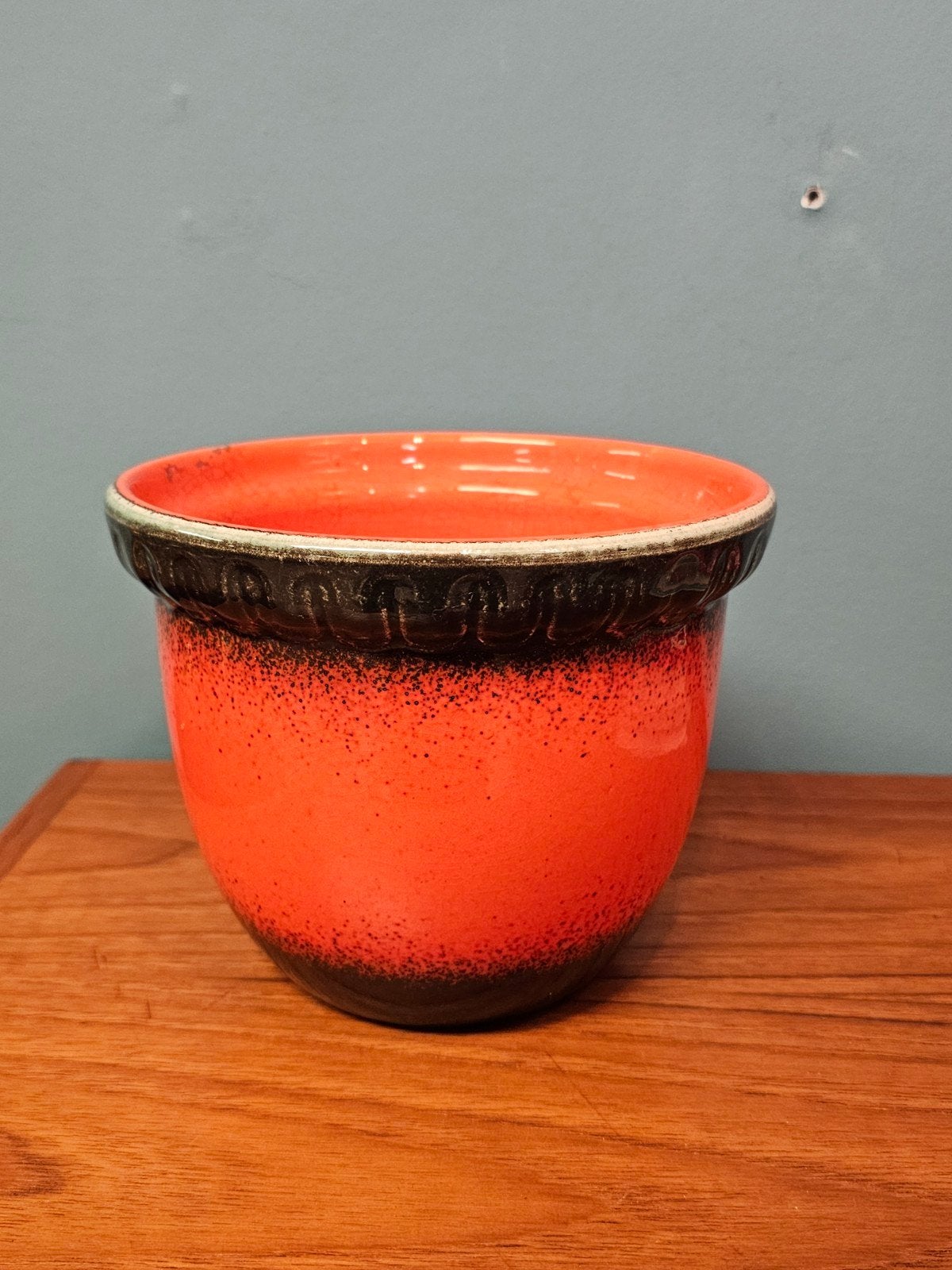 Grote Vintage Oranje Bloempot Goene Rand, Ophalen of Verzenden