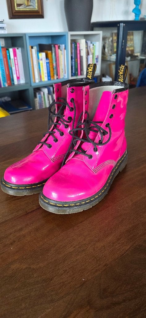 Dr. Martens roze lakleren laarzen, Kleding | Dames, Schoenen, Lage of Enkellaarzen, Ophalen of Verzenden, Roze, Dr. Martens