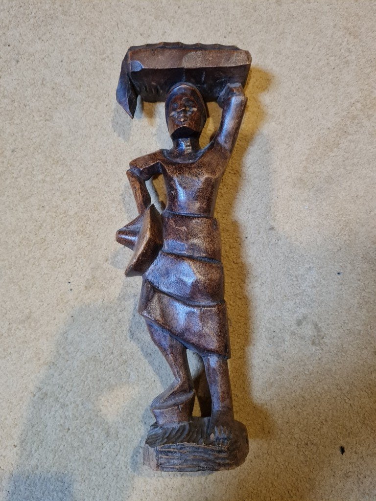 Houtsnijwerk Drager, Ophalen of Verzenden, 20 - 50 cm, Beeld, Hout