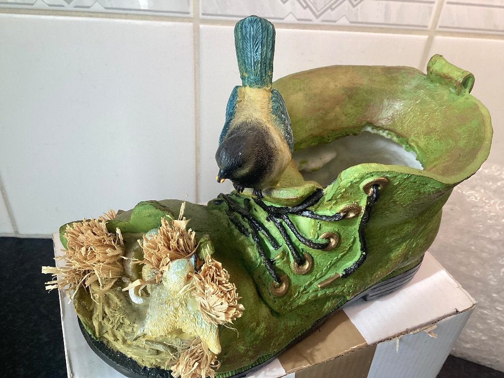Lieve vogeltjes schoen 🥾🐦‍⬛bloempot, 25 tot 40 cm, Kunststof, Nieuw, Ophalen of Verzenden