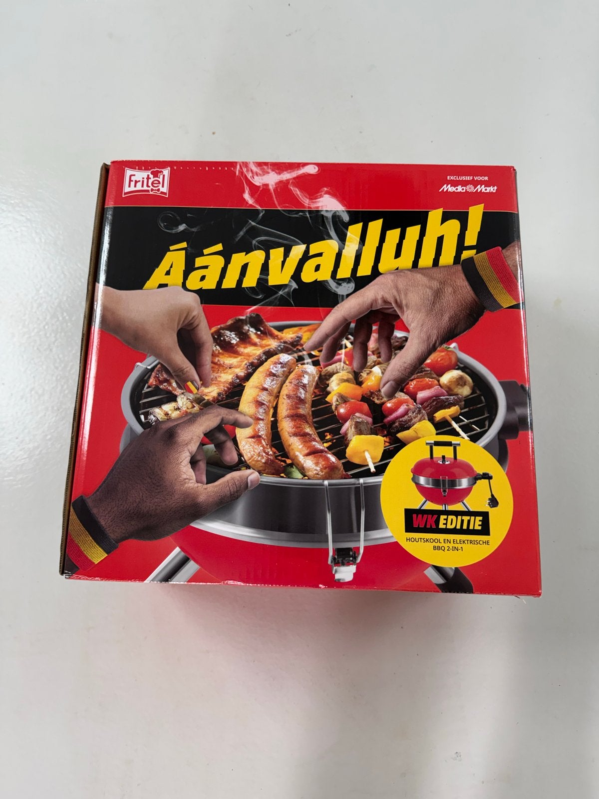 Fritel Houtskool & Elektrische BBQ 2-in-1 WK Editie, Ophalen of Verzenden, Nieuw