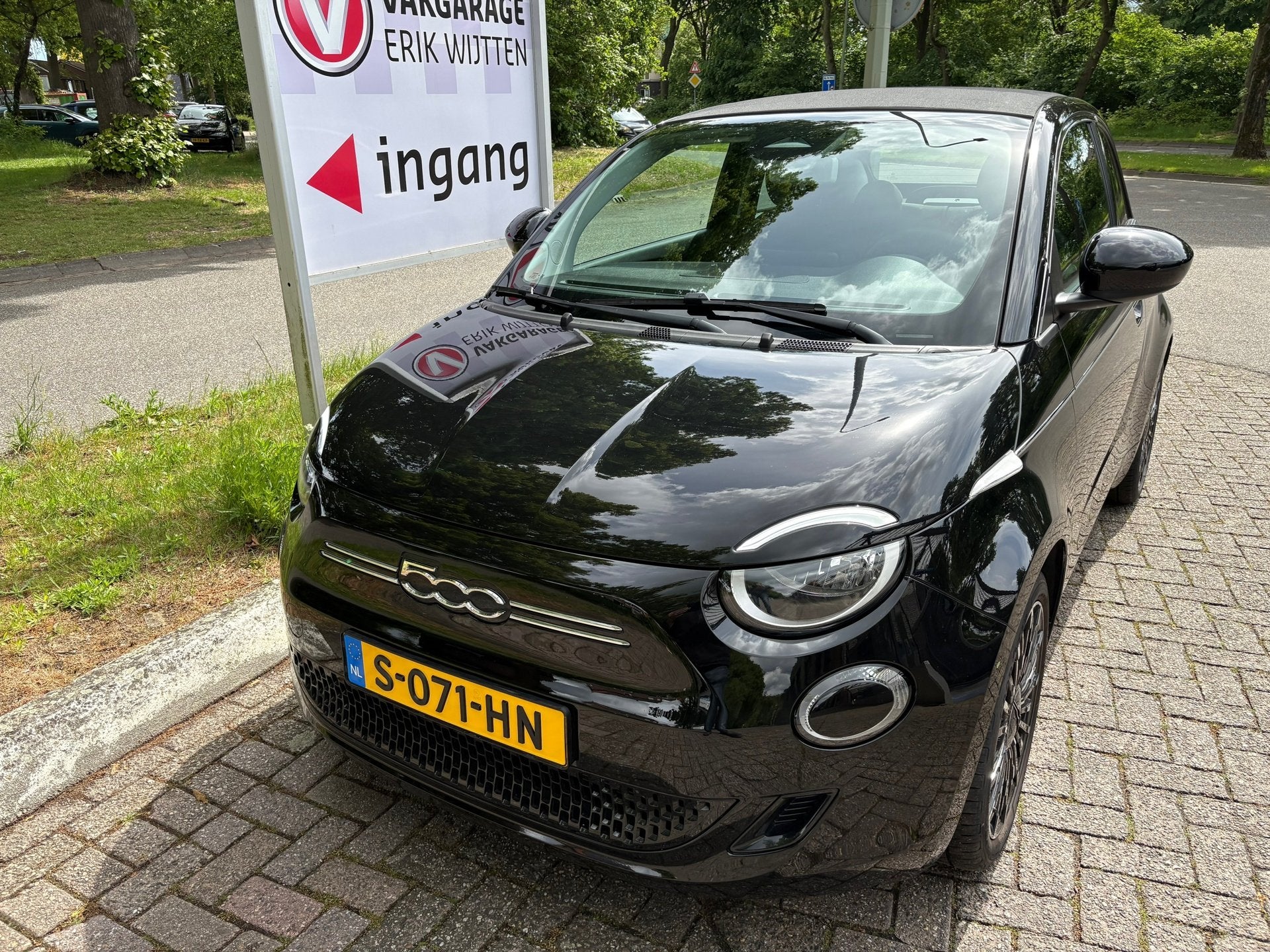 Fiat 500 C 42 kWh, Auto's, 118 pk, 4 stoelen, Alcantara, Zwart