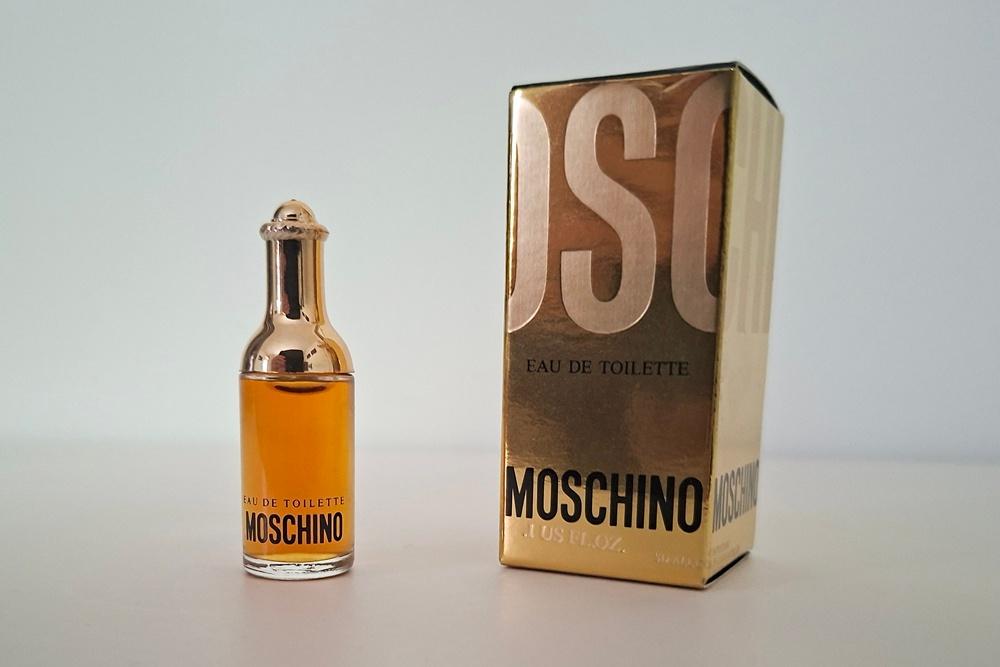 Moschino parfum miniatuur Moschino - EDT, Ophalen of Verzenden, Zo goed als nieuw, Miniatuur, Gevuld