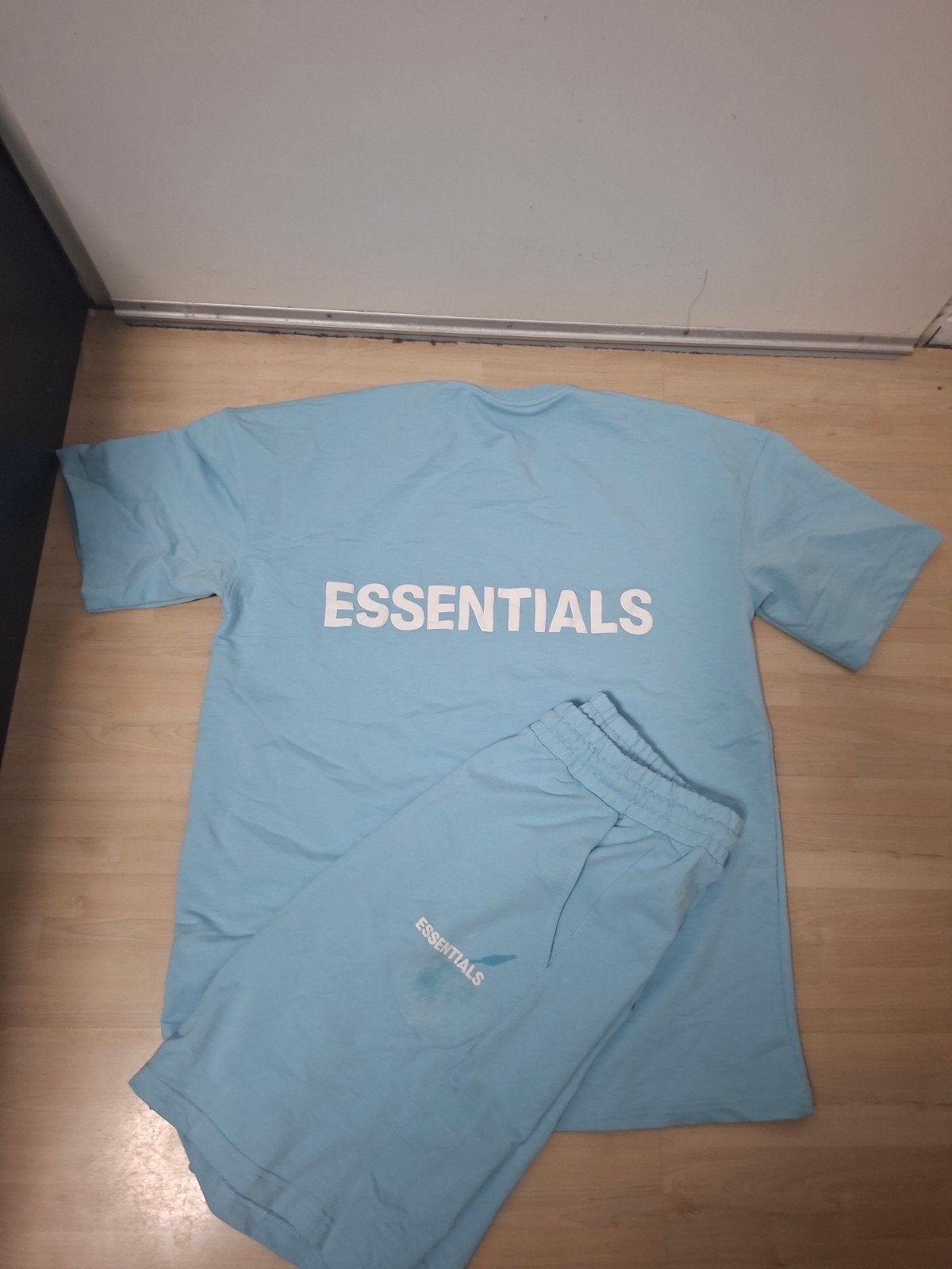 Essentials Zomers Set - Lichtblauw T-shirt & Short, Ophalen of Verzenden, Zo goed als nieuw, Essentials