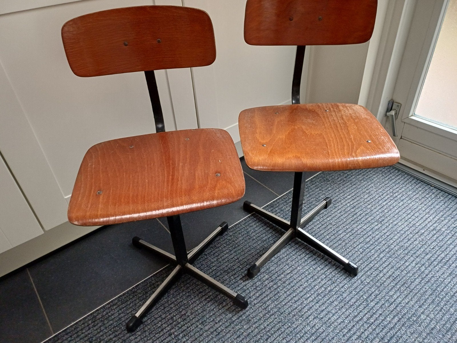 2 Vintage Bureaustoelen - Hout en Metaal, Ophalen, Gebruikt, Twee, Bruin