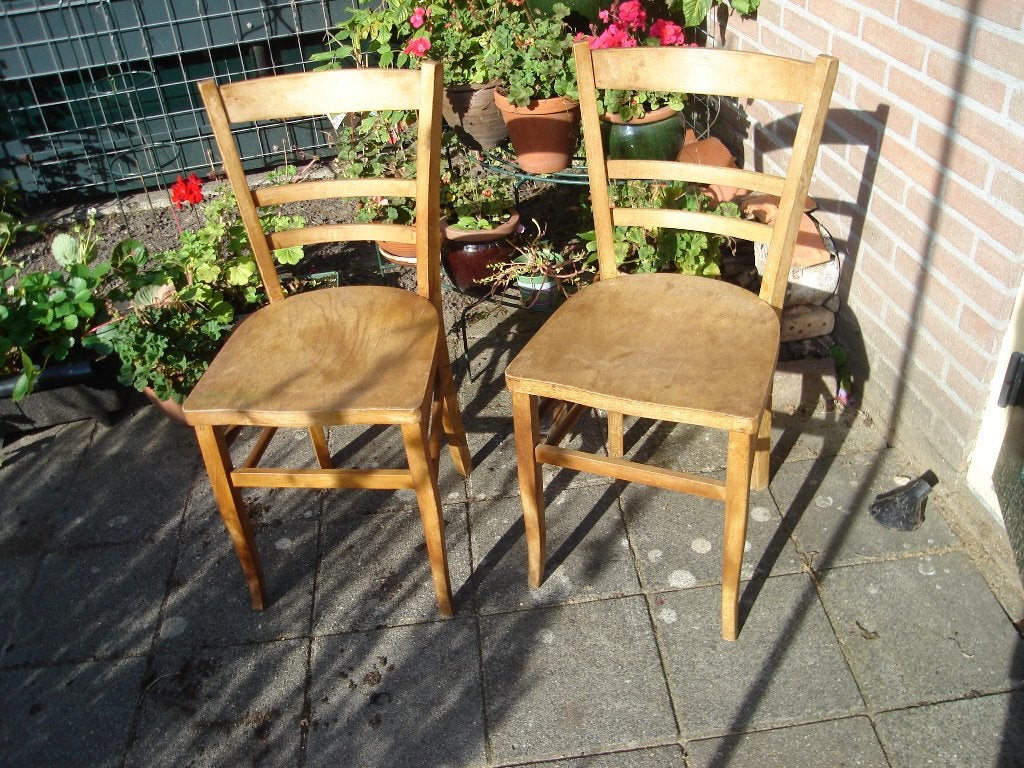 2/stoelen/cafe stoelen/keukenstoelen/antieke stoelen /stoel/, Huis en Inrichting, Stoelen, Ophalen, Gebruikt, Twee, Bruin