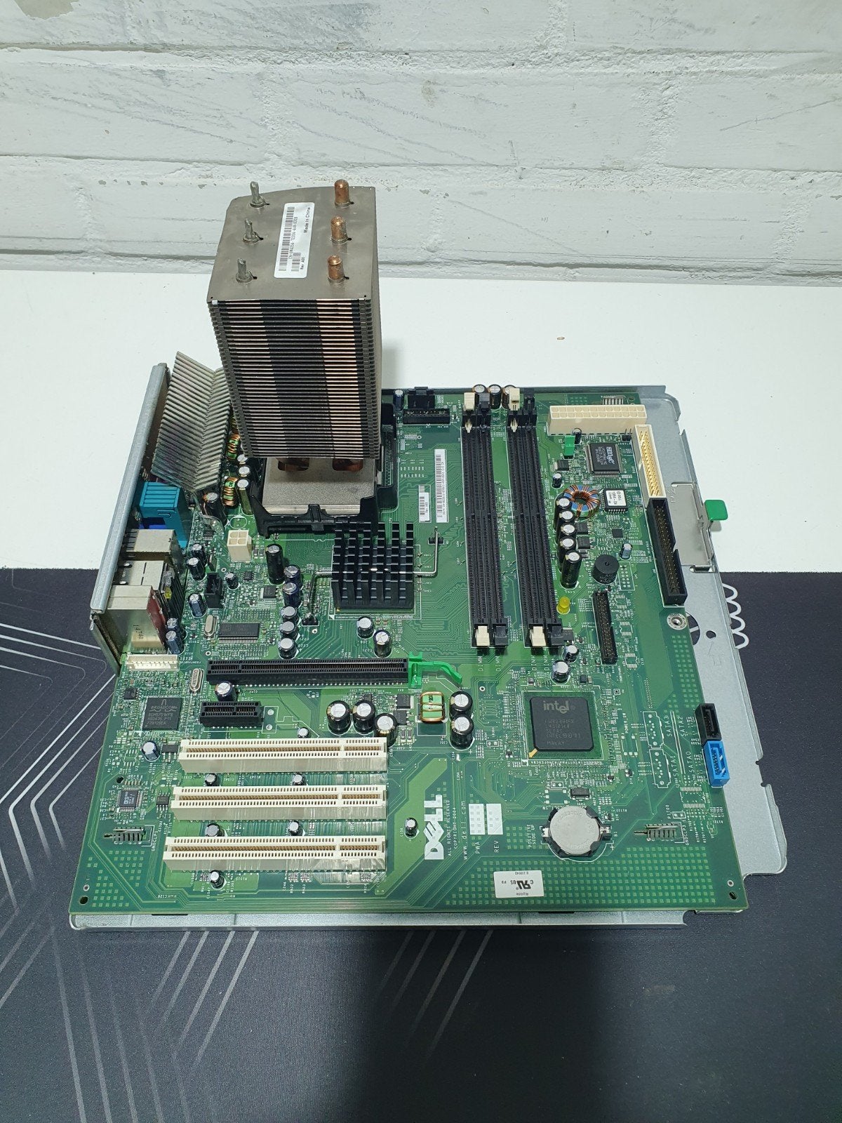 Dell moederbord LGA775 + Intel Celeron D 360 + Koeler, Computers en Software, Moederborden, ., Refurbished, ., Intel