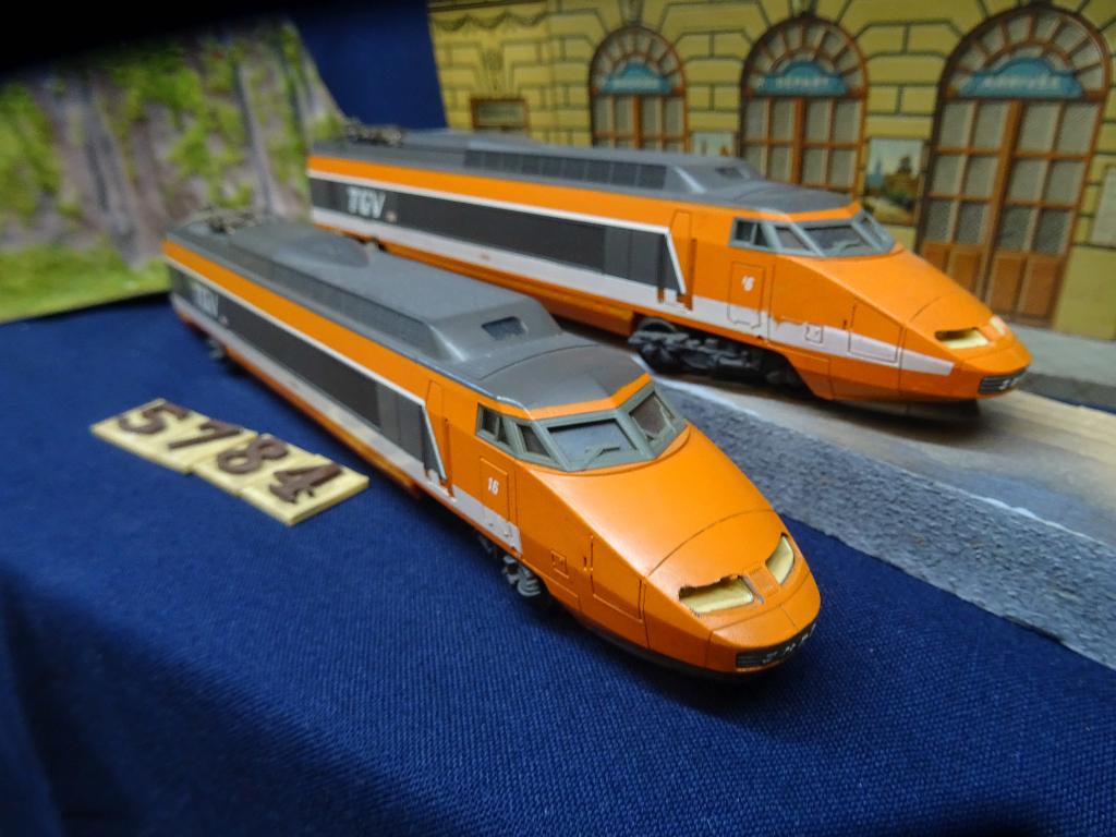 5784=Lima TGV van de Franse spoorwegen.     195, Treinset, Gelijkstroom, Ophalen of Verzenden, Zo goed als nieuw