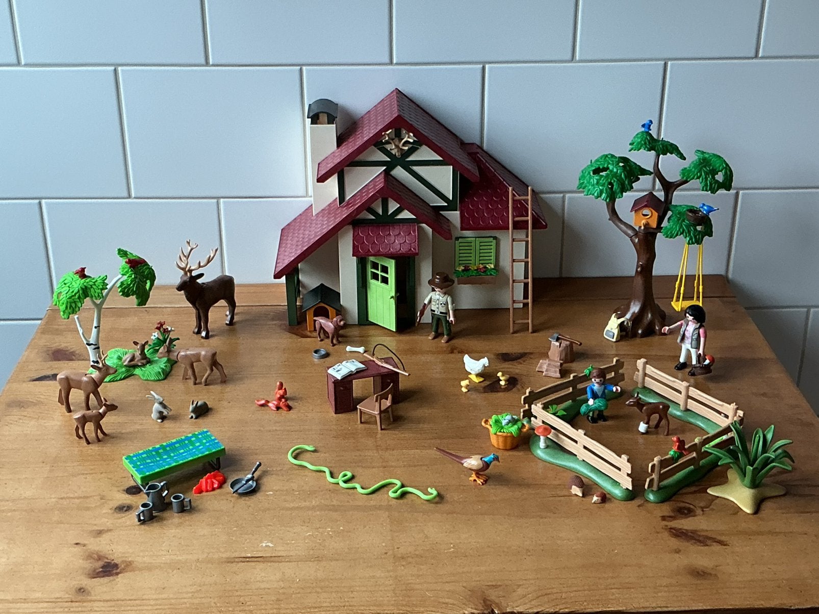 PLAYMOBIL UITGEBREID BOSWACHTERSHUIS  🐿️ 🦔  SUPERSET !!, Ophalen of Verzenden, Gebruikt