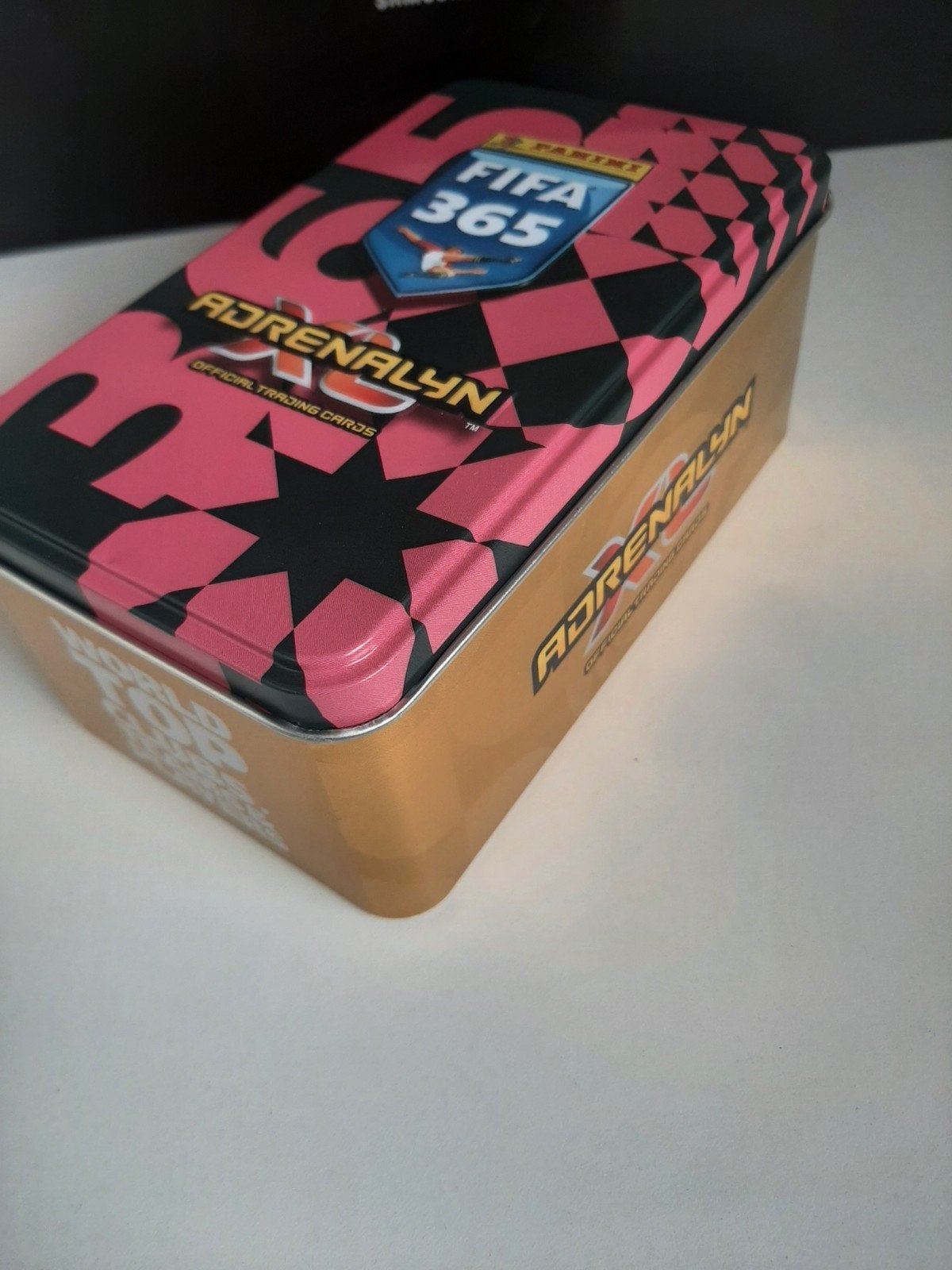 Panini FIFA 365 Adrenalyn XL Blikje - Voetbalplaatjes, Verzamelen, Ophalen of Verzenden, Gebruikt, Overige sporten, Overige typen