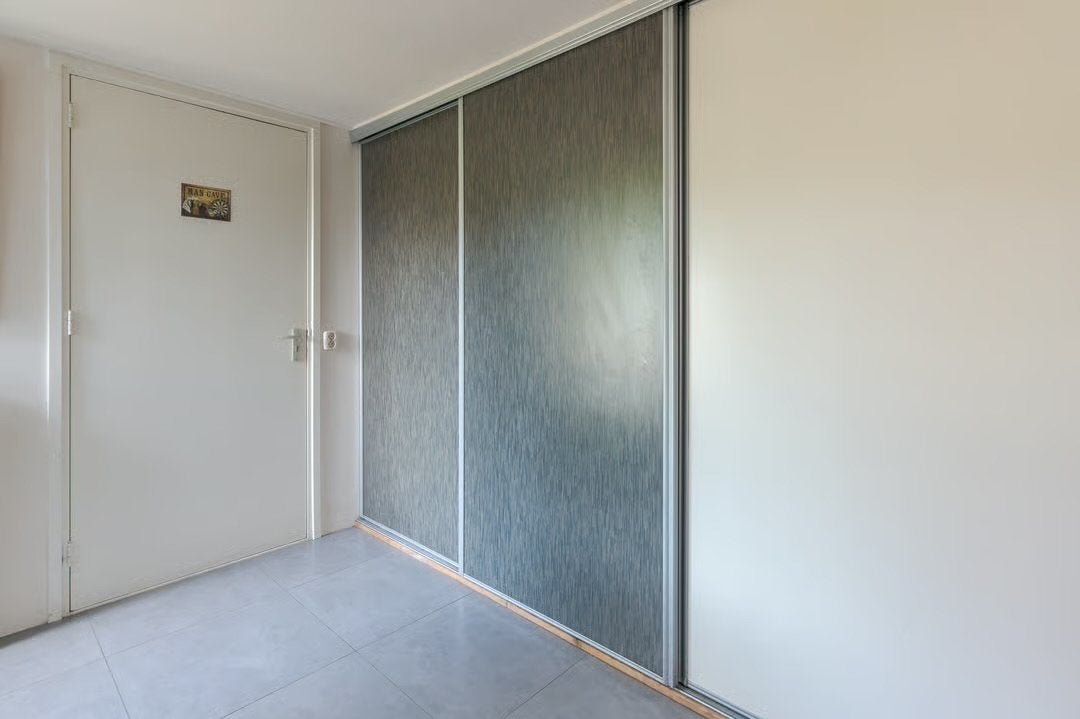 Moderne Schuifwand - Ideaal voor Kast of Ruimteverdeler, Ophalen, 200 cm of meer, 200 cm of meer, Minder dan 25 cm