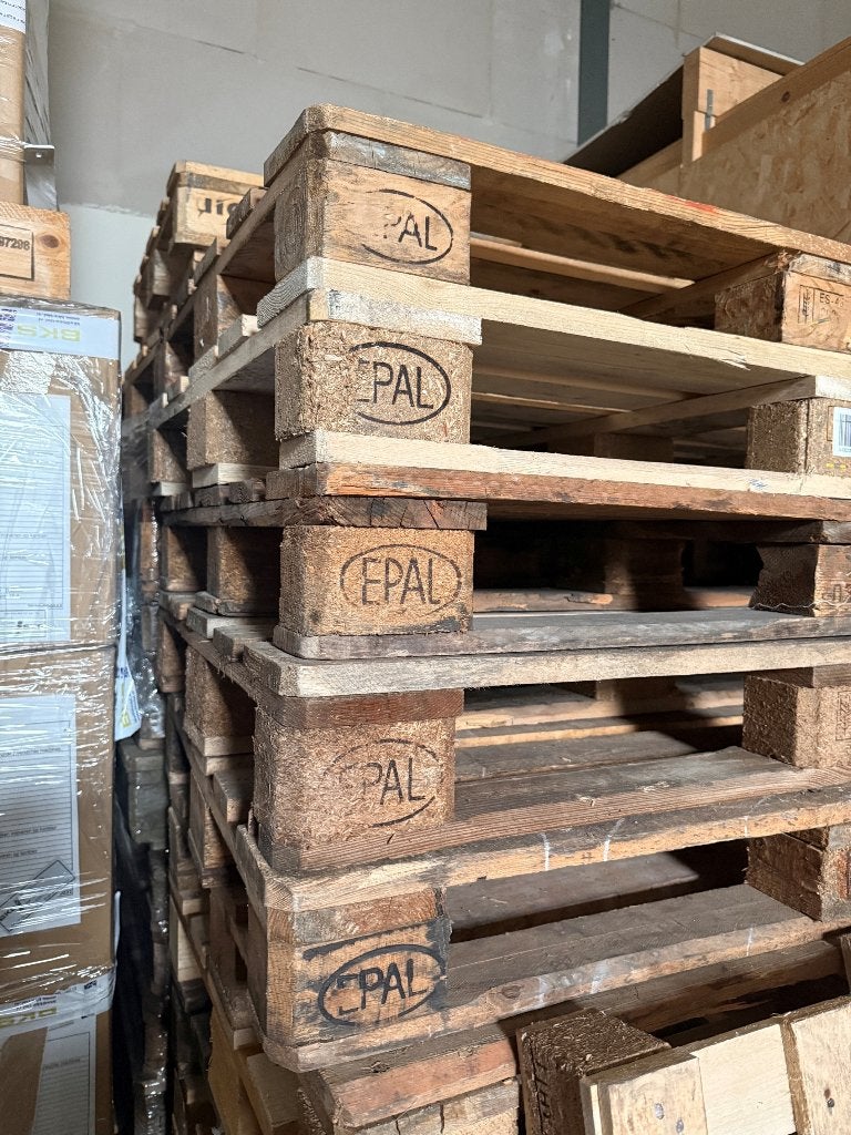 Pallets aangeboden, bieden, Ophalen, Zo goed als nieuw, 50 mm of meer, Pallet
