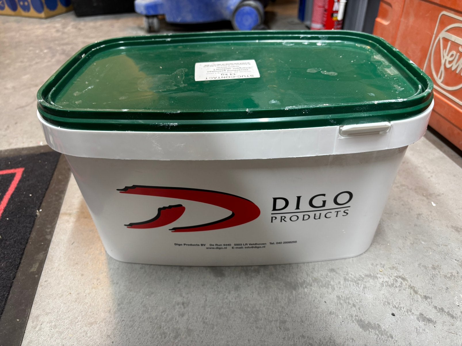 Digo stuc-contact 9a10kg, Ophalen