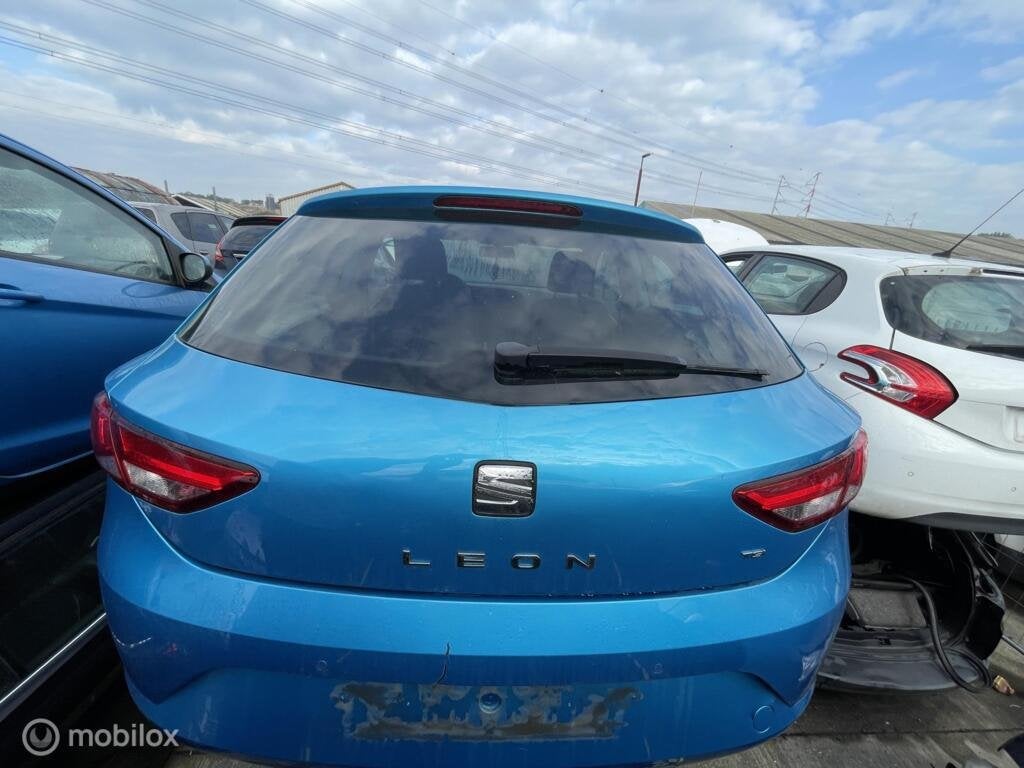 Achterklep origineel blauw Seat Leon 5F ('13->), Gebruikt, Achterklep, Ophalen of Verzenden