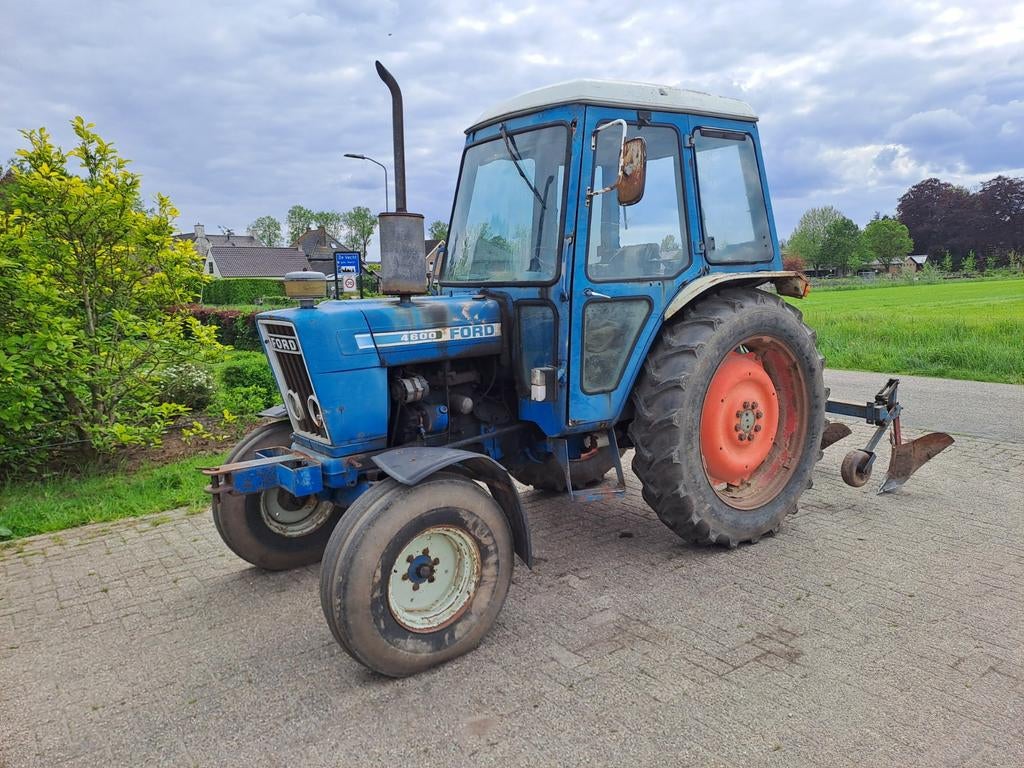 Ford 4600 met stuurbekrachtiging en kenteken, Ophalen, Gebruikt, -, -