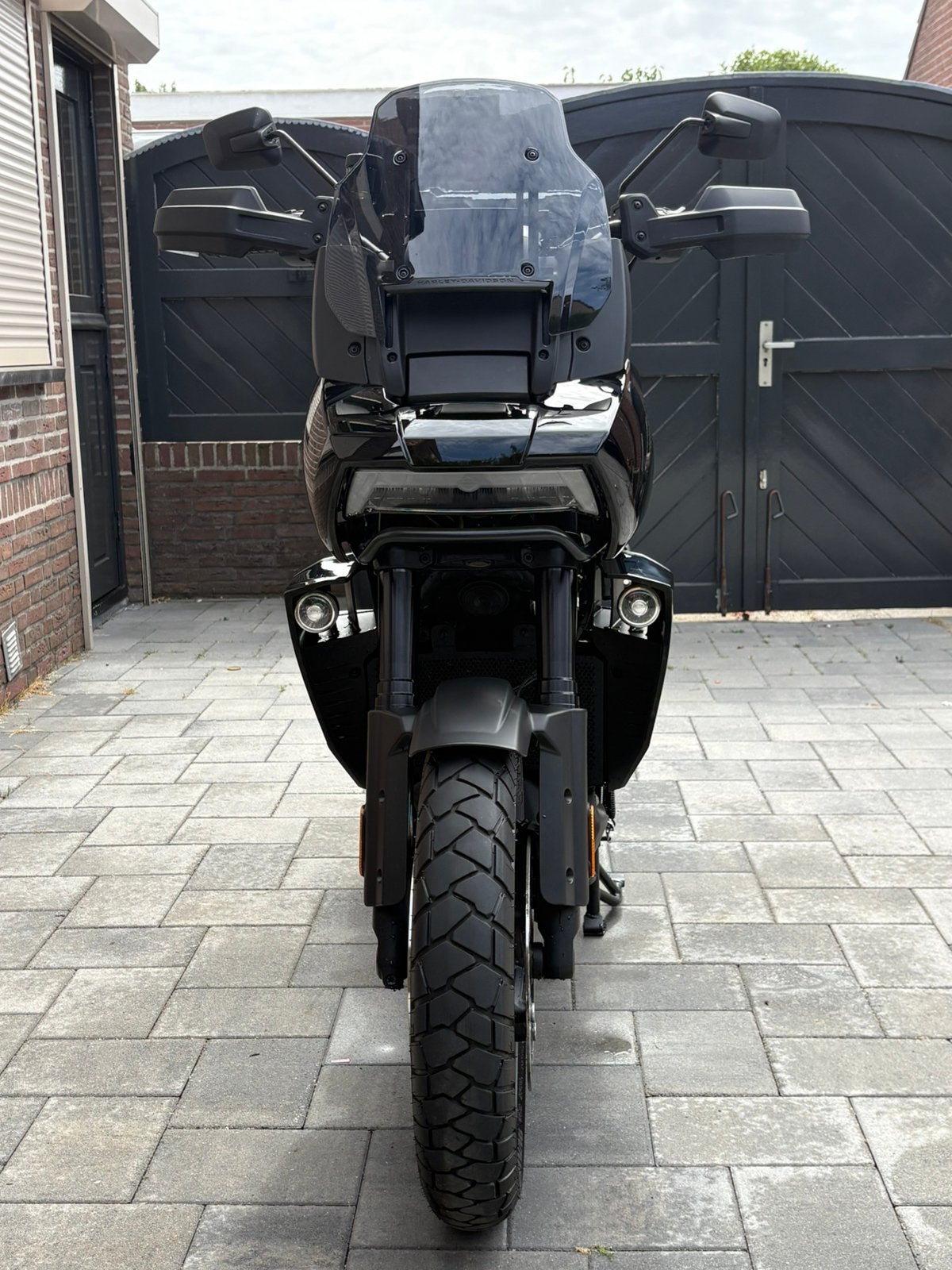 Harley davison Pan america zwart mettalic, Particulier, Toermotor