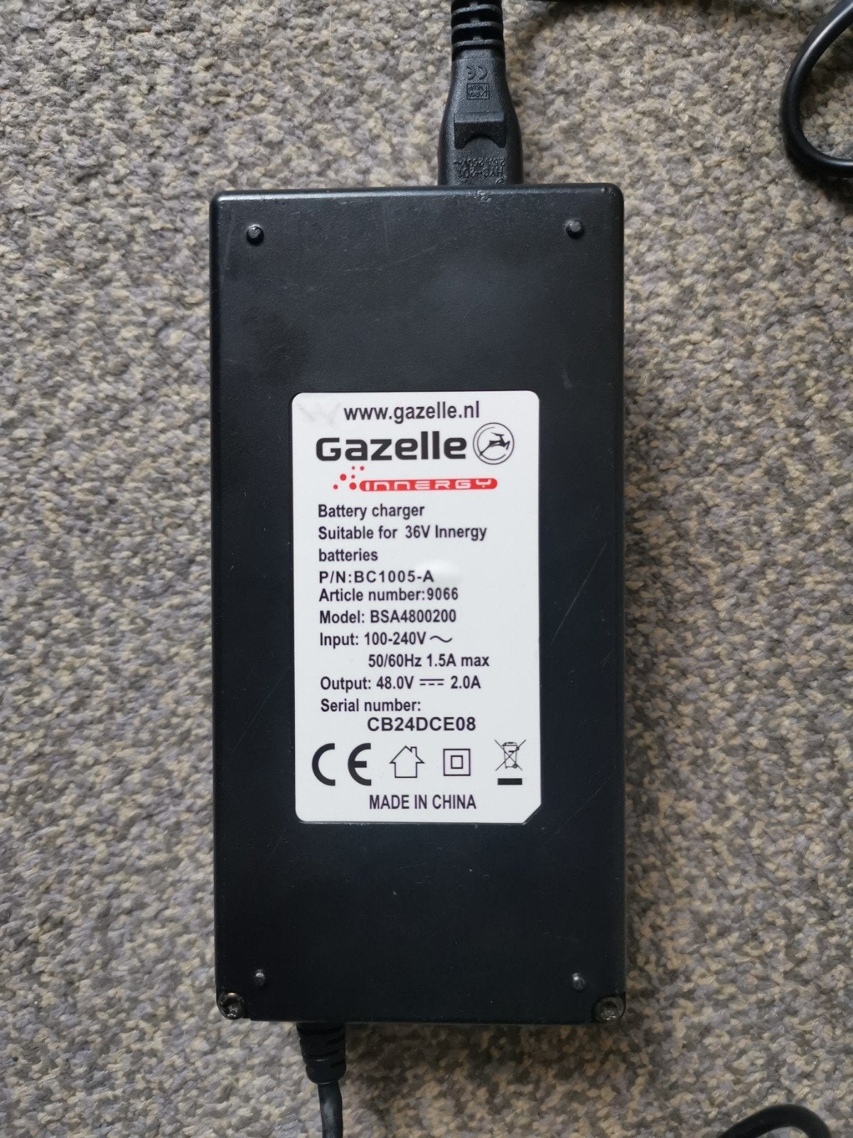 Gazelle Innergy E-bike Oplader 36V (BC1005-A), Ophalen of Verzenden, Gebruikt