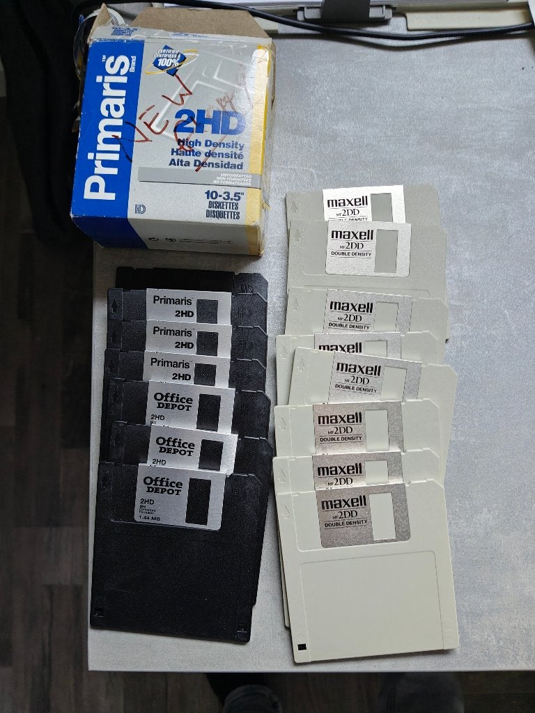 3.5 inch Floppy Diskettes 15 stuks, Computers en Software, Ophalen of Verzenden, Diverse merken