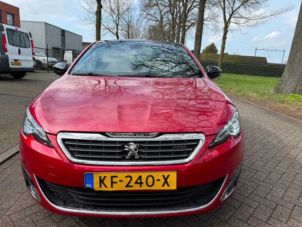 Peugeot 308 1.2 PureTech GT-line 2016 Pano automaat, Gebruikt, Euro 6, 1199 cc, 610 kg