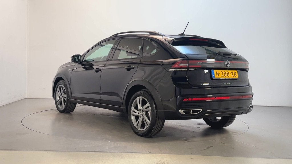 Volkswagen Taigo 1.0 TSI DSG R-Line Camera Stoelverwarming A, Auto's, Volkswagen, 1160 kg, Gebruikt, Met garantie (alle), Alcantara