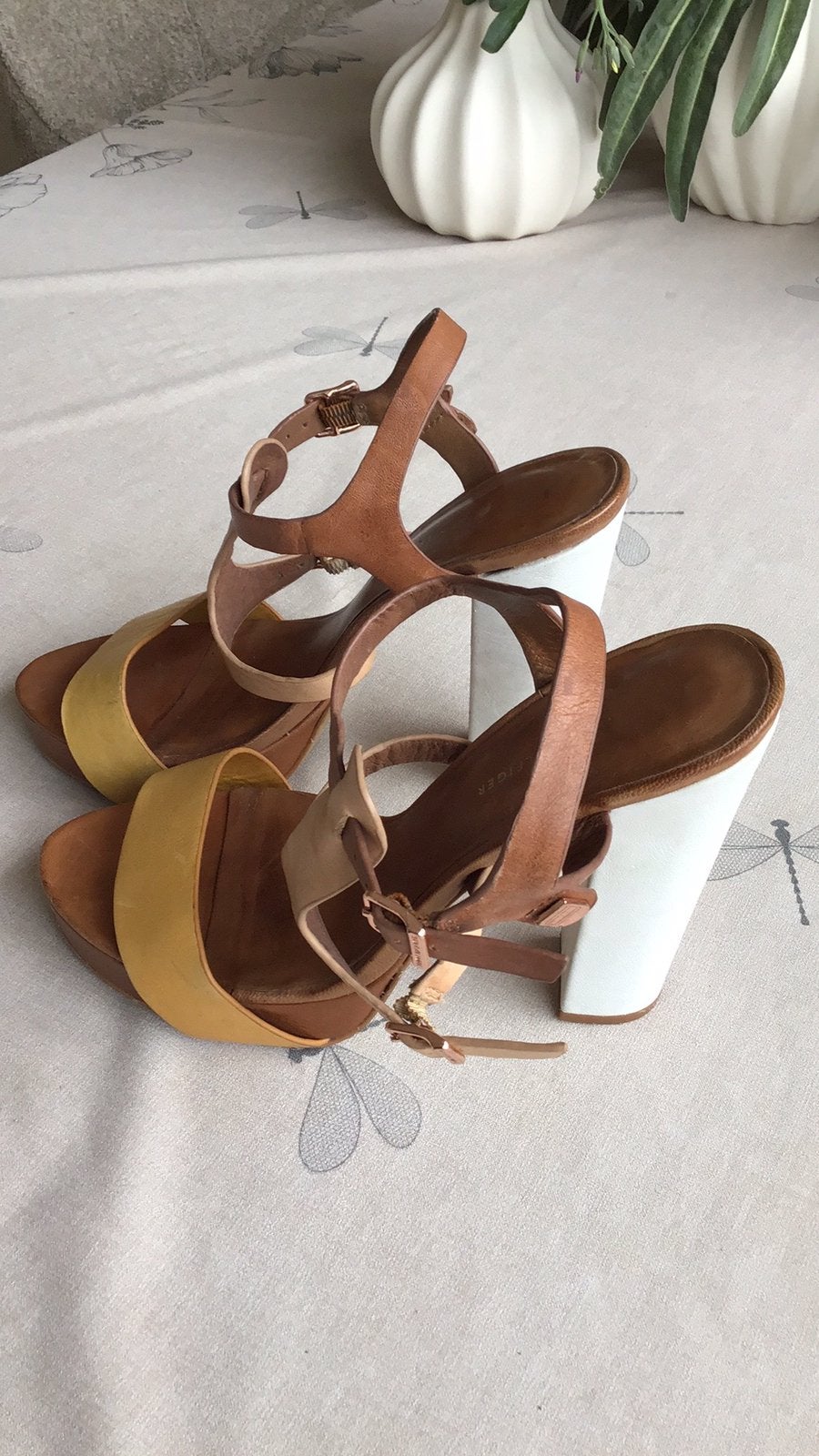 Tommy Hilfiger schoenen maat 38, Verzenden, Zo goed als nieuw, Zwart