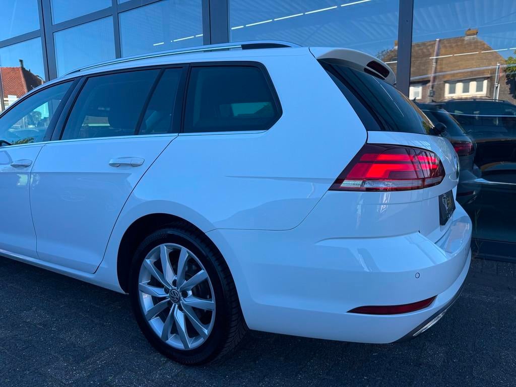 Volkswagen Golf 1.5 TSI Highline Automaat, Voorwielaandrijving, 4 cilinders, 150 pk, Leder en Stof