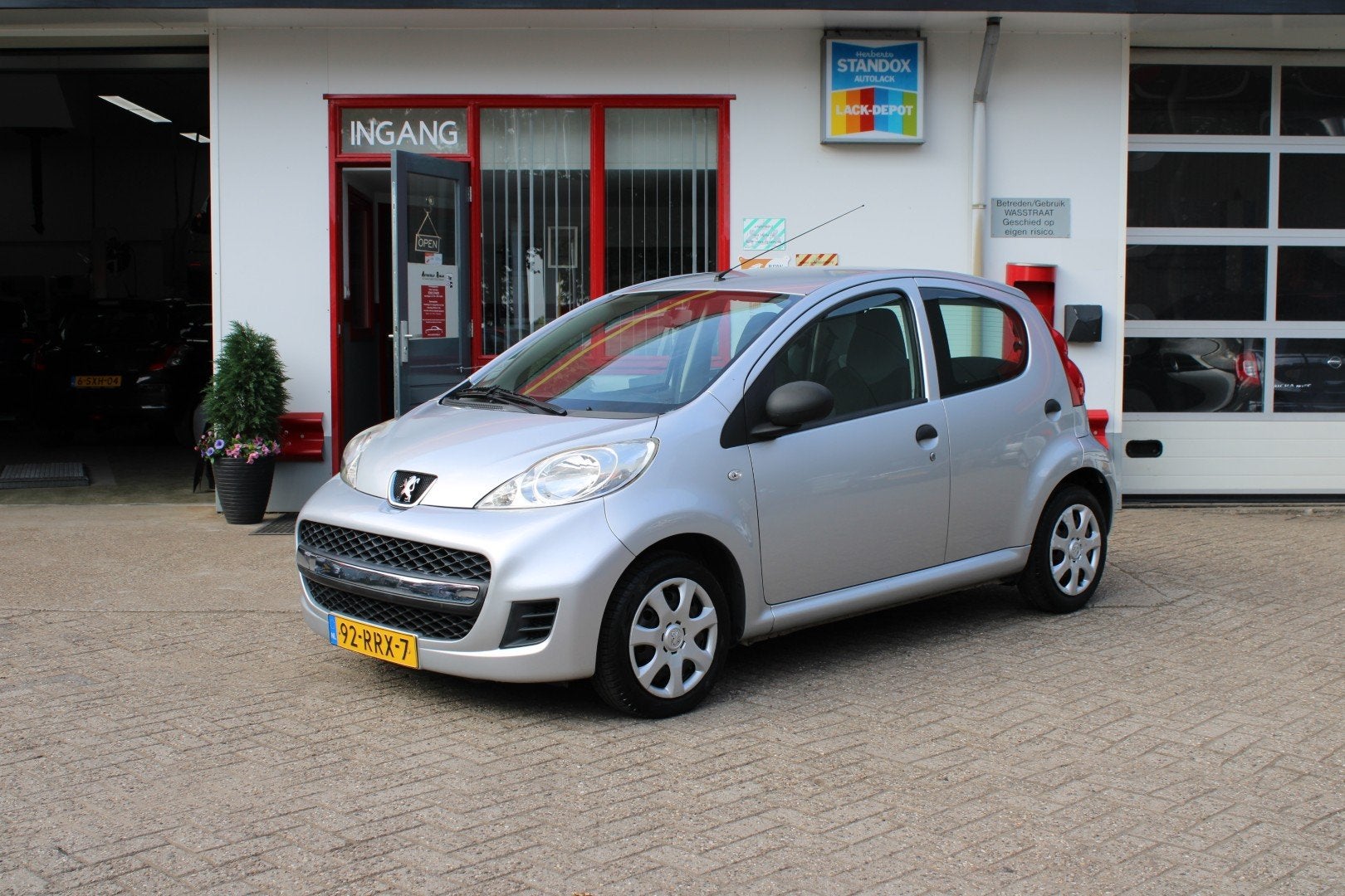 Peugeot 107 1.0 12V 5DR AIRCO / LAGE KMSTAND, Voorwielaandrijving, Euro 5, Gebruikt, 68 pk