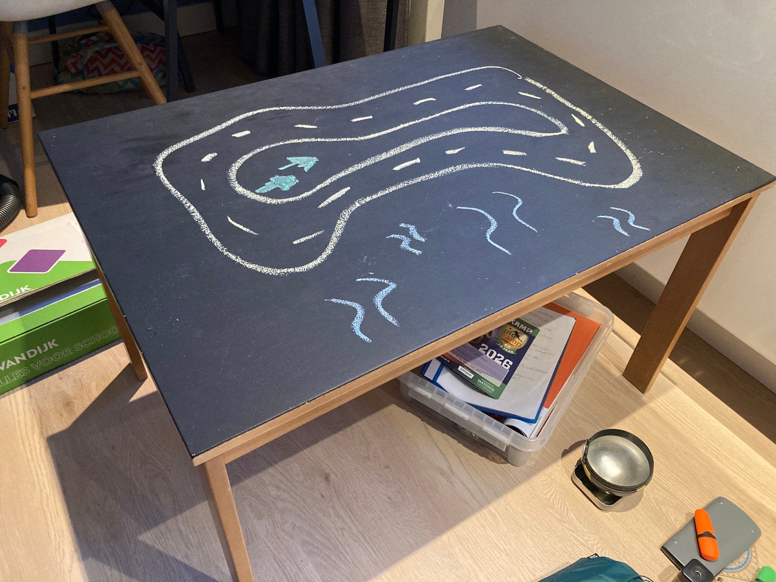 Houten speeltafel, Ophalen, Zo goed als nieuw