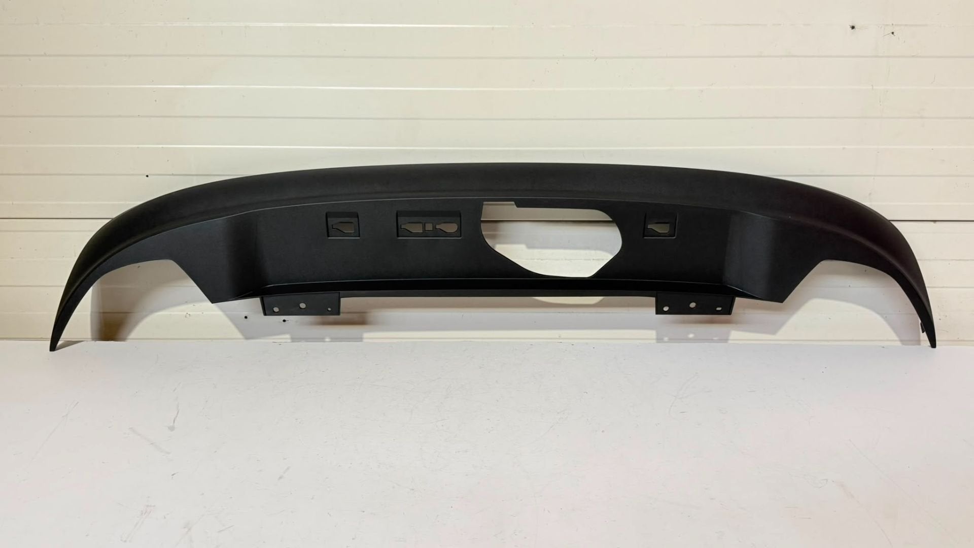 Volvo V60 II DIffuser 32293959, Auto-onderdelen, Gebruikt, Gunnar Engellaus vag 8
405 31  Gothenburg, SE, Info@volvocars.com, Ophalen of Verzenden