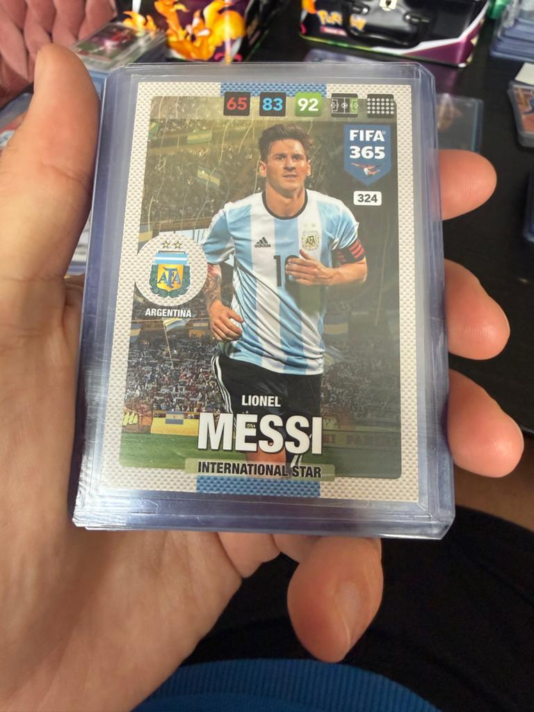 Lionel Messi FIFA 365 Adrenalyn XL Spelerskaart, Ophalen of Verzenden, Zo goed als nieuw