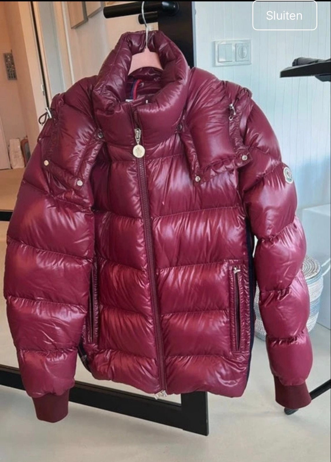 Moncler Lunetiere Burgundy Down Jacket ‘24 Mt.2 (M/L), Kleding | Heren, Ophalen of Verzenden, Zo goed als nieuw, Maat 52/54 (L)