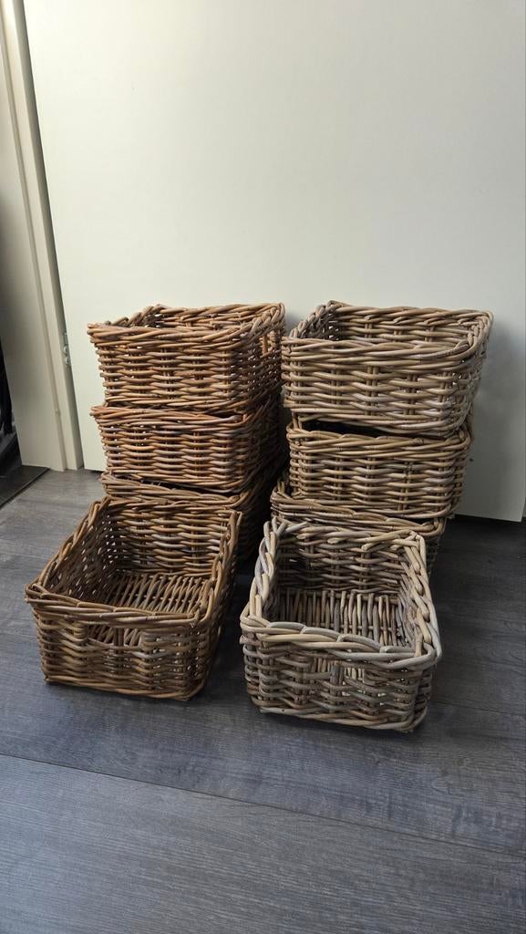 8 leuke rieten mandjes van de Ikea, Ophalen, Mand, Zo goed als nieuw, Riet