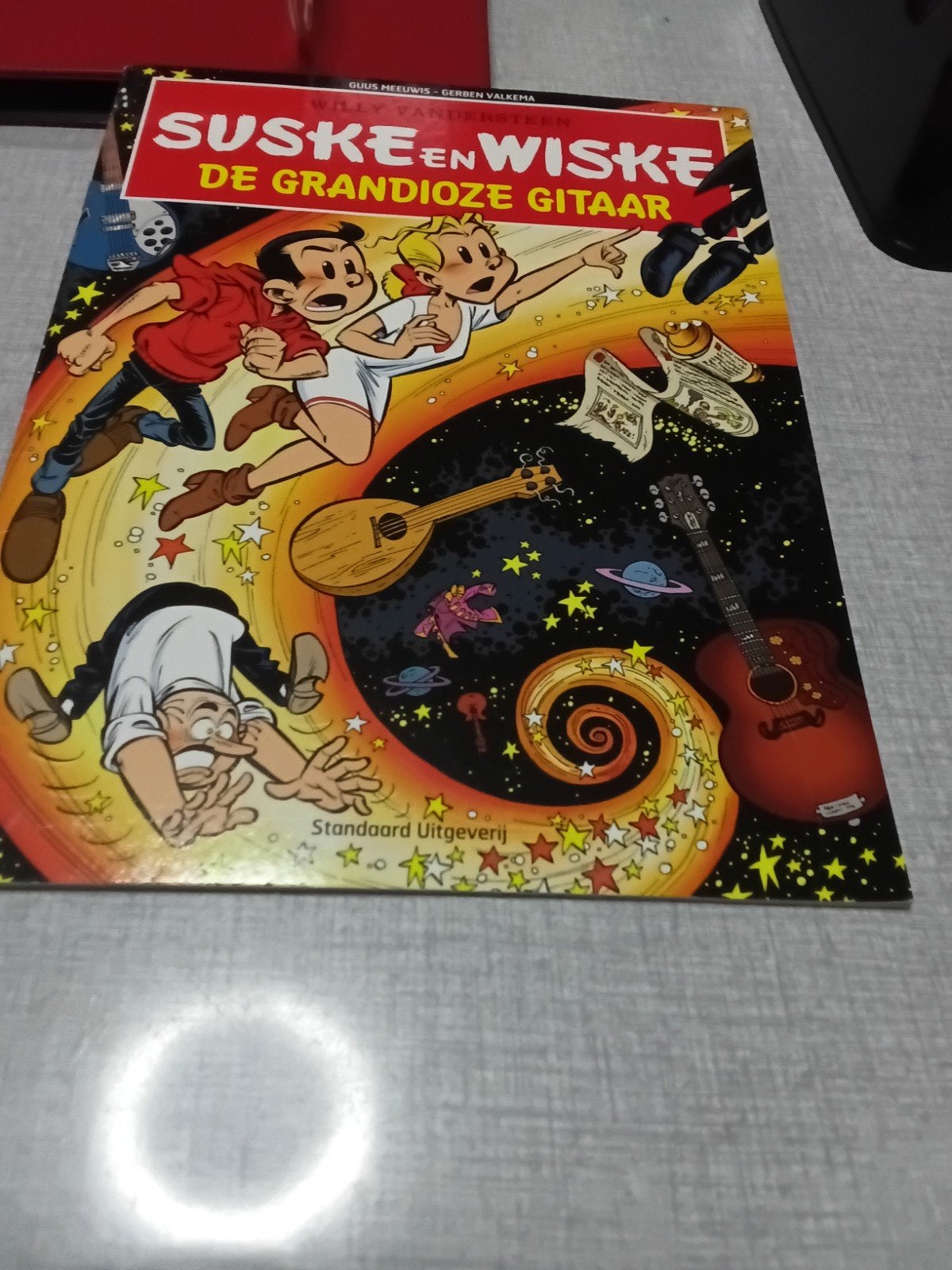stripboek van Suske en Wiske/ De Grandioze Gitaar., Eén comic, Ophalen of Verzenden, Europa