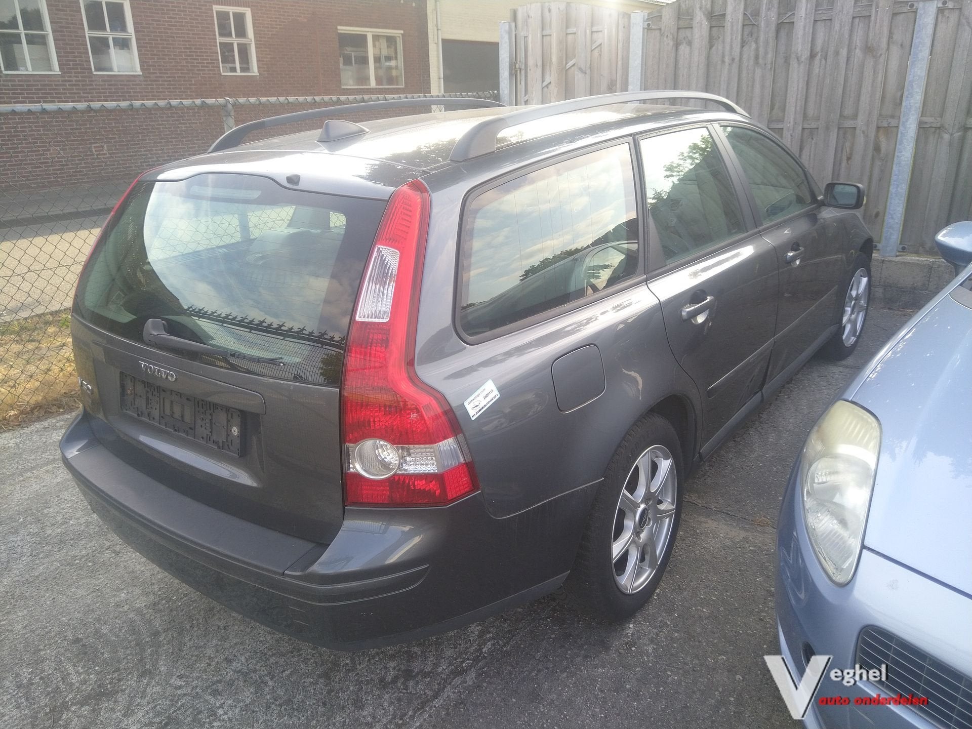 Volvo v50 diesel en benzine in onderdelen, Gebruikt, -, -, Ophalen of Verzenden
