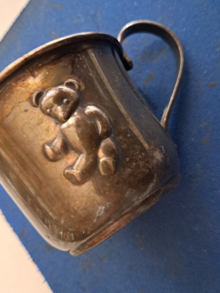 kinderbekertje,hoogte 5 cm-beertje,DD 90, Ophalen of Verzenden