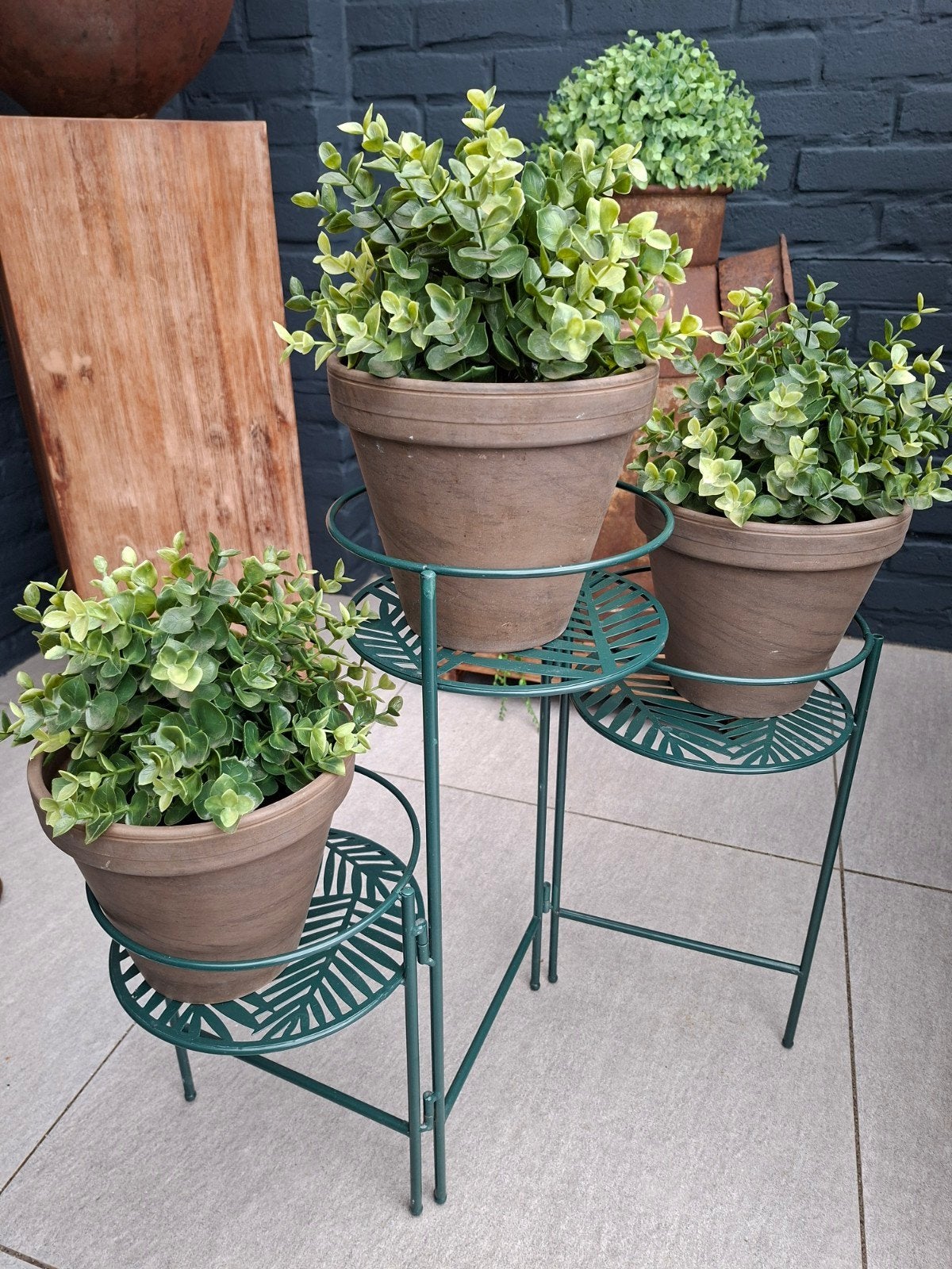 Metalen plantenrek met 3 niveaus en 3 kunstplanten, Tuin en Terras, Ophalen of Verzenden, Zo goed als nieuw, 60 cm of meer, Metaal