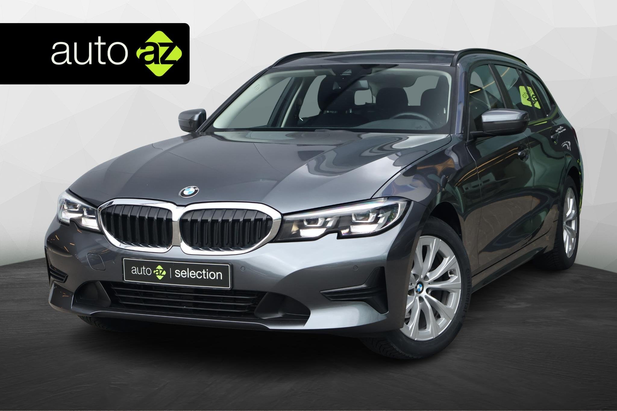 BMW 3-serie Touring 318i Business Edition Plus / Carplay / P, Auto's, Automaat, 1998 cc, Gebruikt, Euro 6