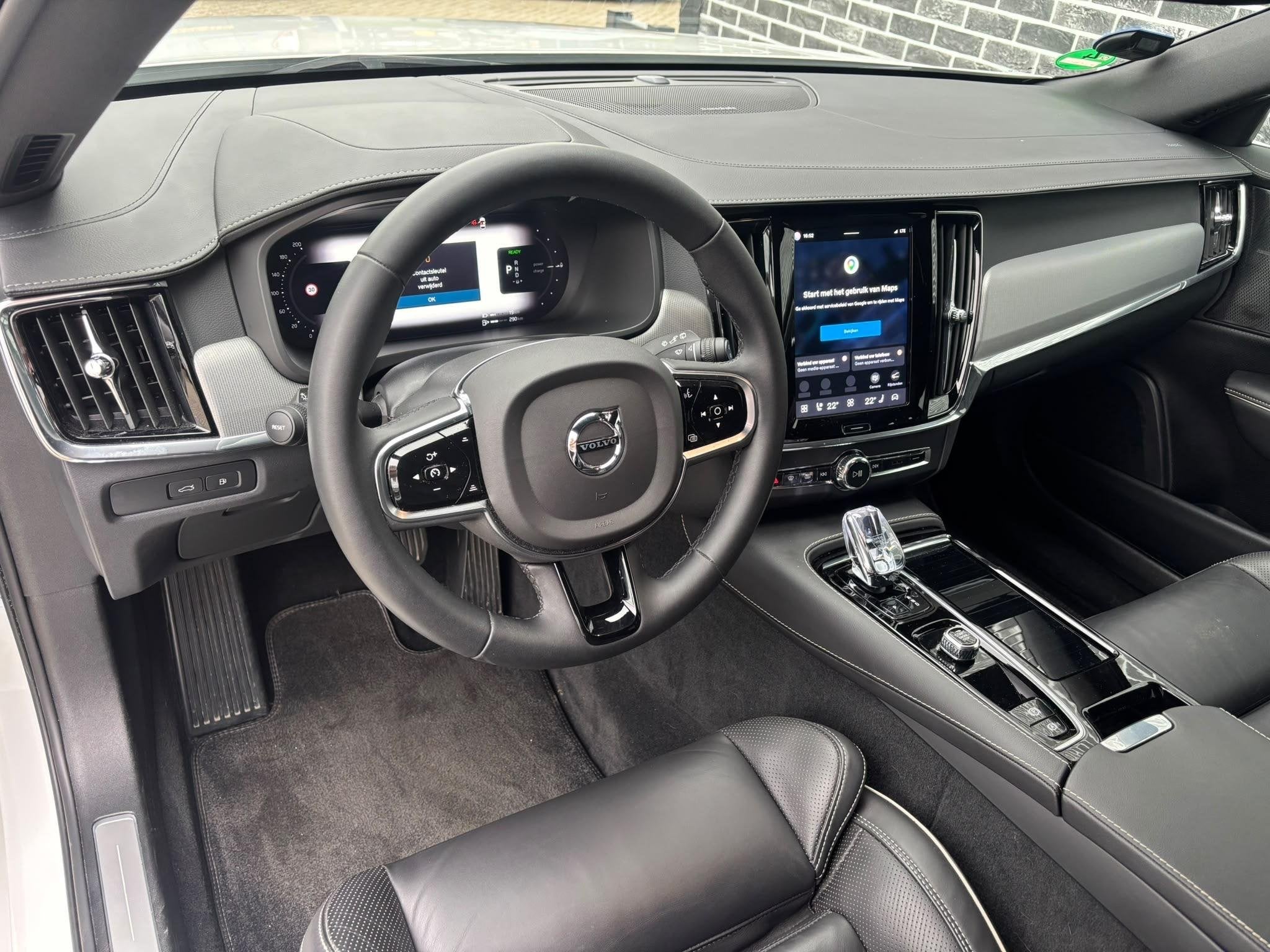 Volvo V90 2.0 T6 Plug-in hybrid AWD Plus Bright | Long Range, Auto's, Automaat, Euro 6, 4 cilinders, 180 min