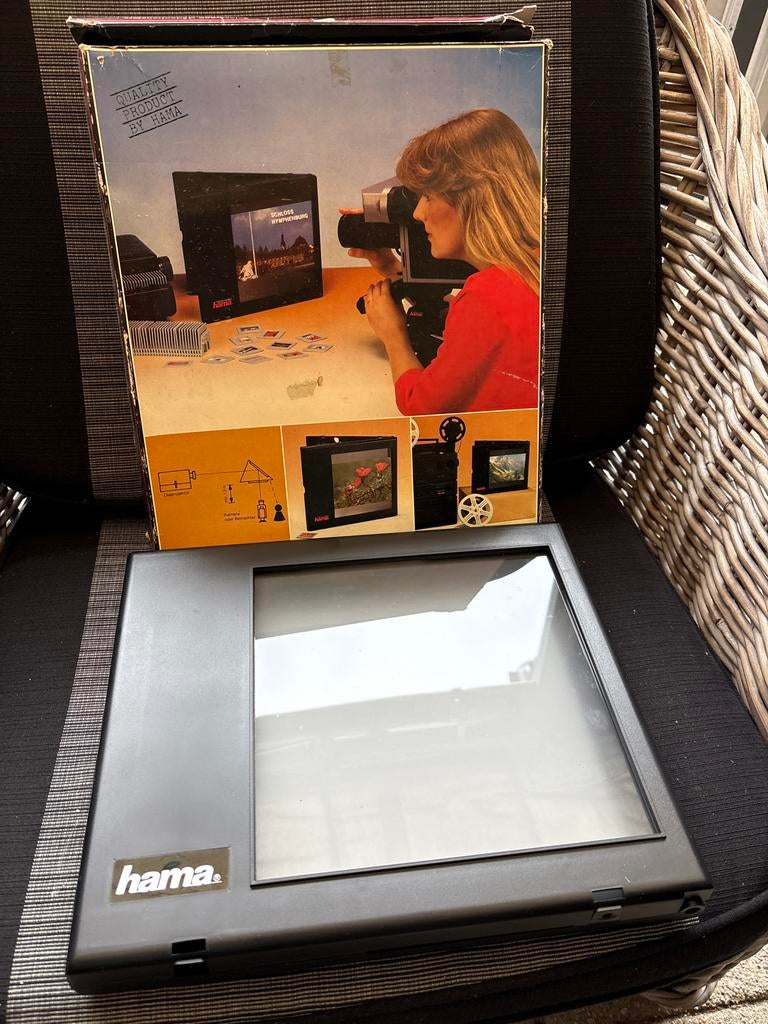 Hama Diaprojector/Diaviewer met scherm, Ophalen of Verzenden, 8mm film