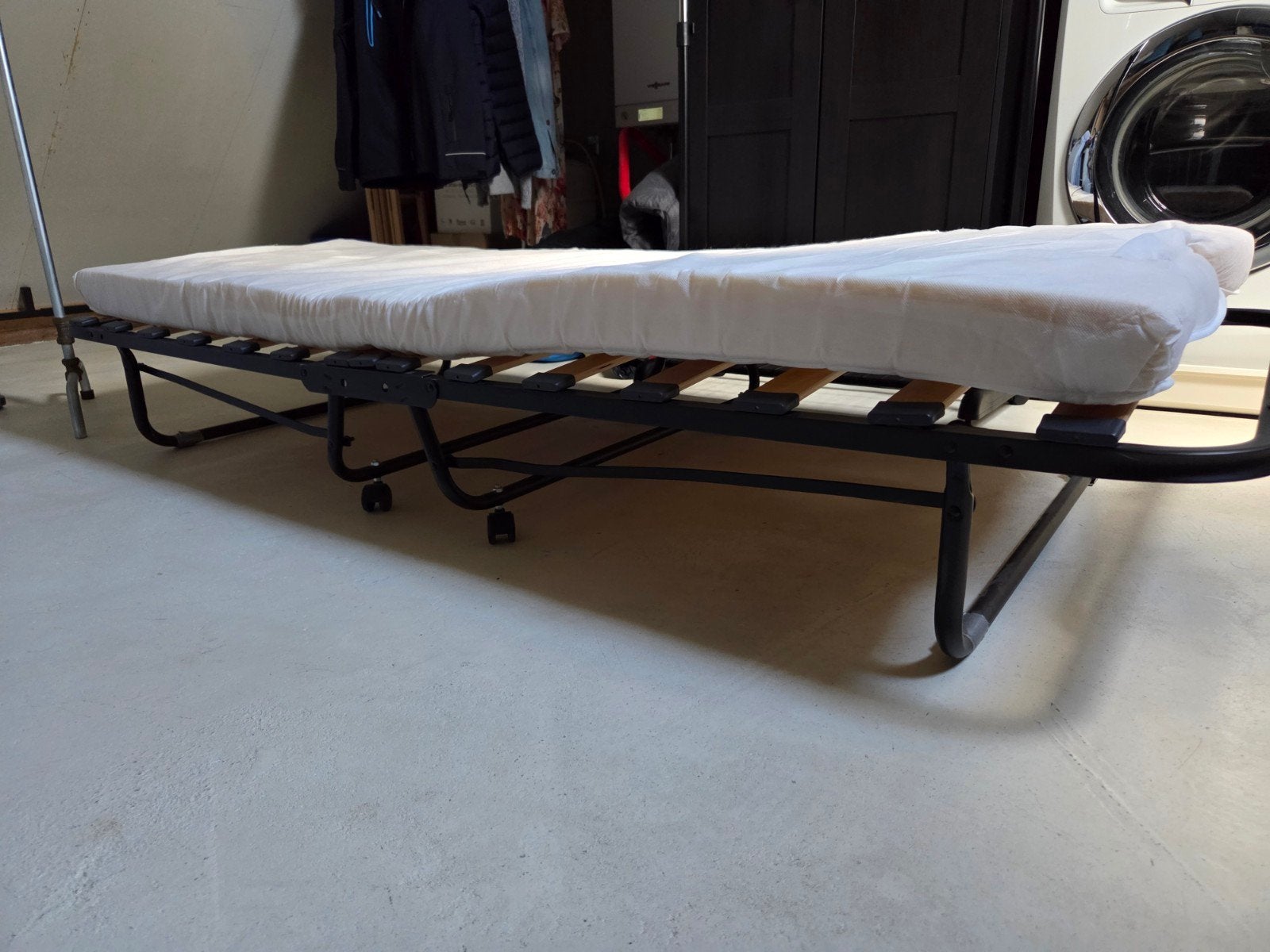 Opklapbed 90x200 cm - Zo goed als nieuw, Ophalen