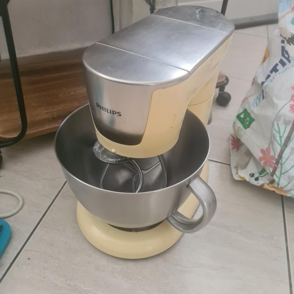 Philips Keukenmachine met RVS kom, Witgoed en Apparatuur, Keukenmixers, Gebruikt, 2 tot 3 liter, 3 snelheden of meer, Ophalen of Verzenden
