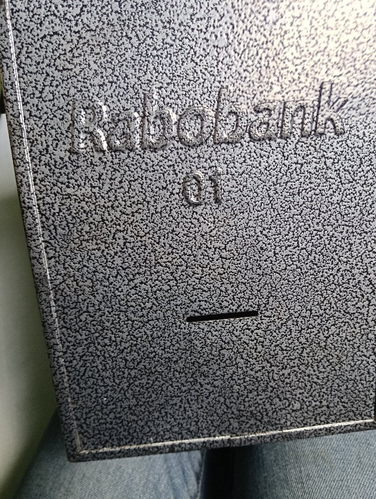 Rabobank Kluis, Ophalen, Zo goed als nieuw, Metaal of Blik, Object of Gebouw