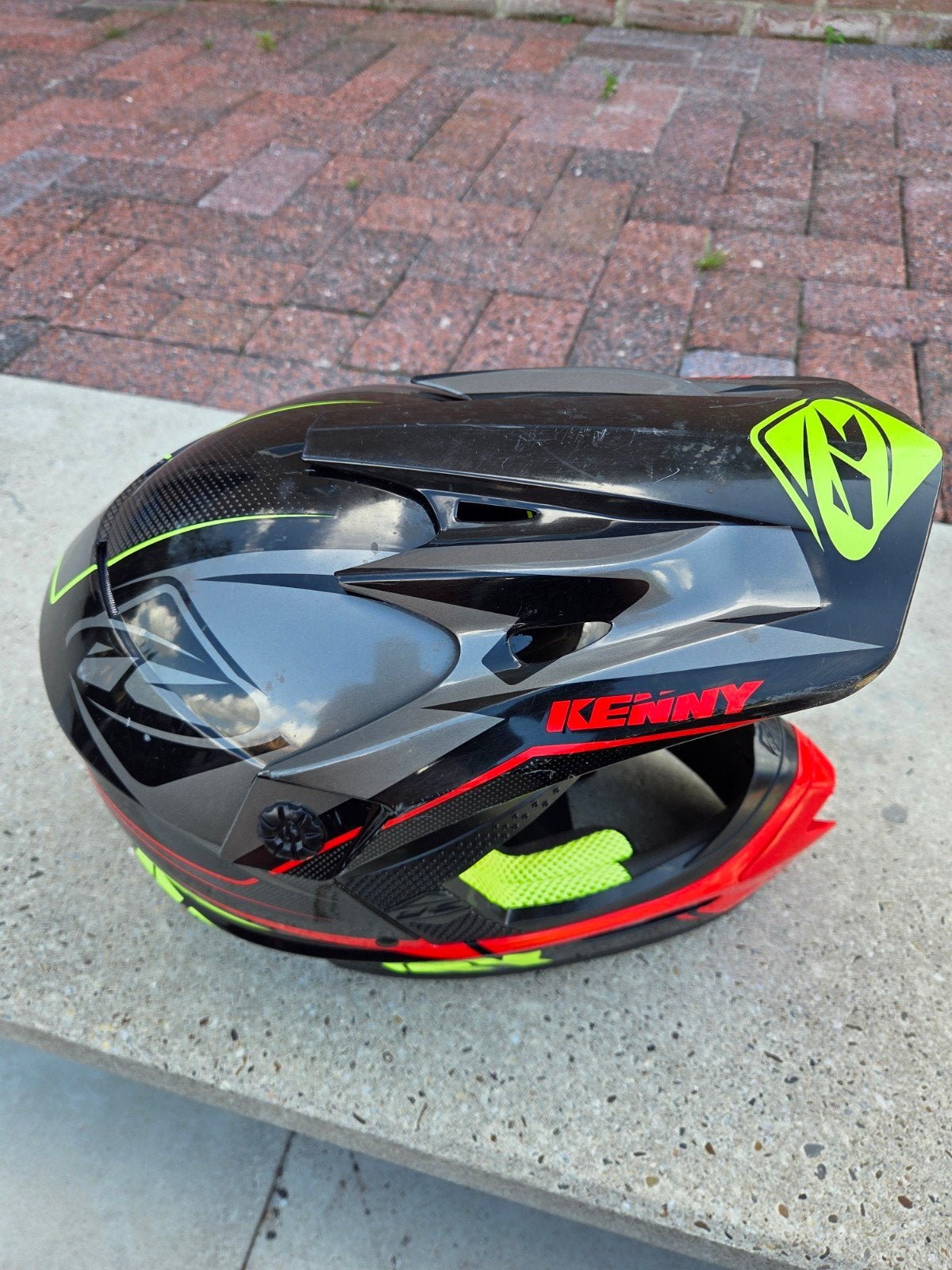 Kenny Track Offroadhelm Maat M Zwart/Rood/Neon, Motoren, Overige merken, M, Ophalen of Verzenden, Tweedehands