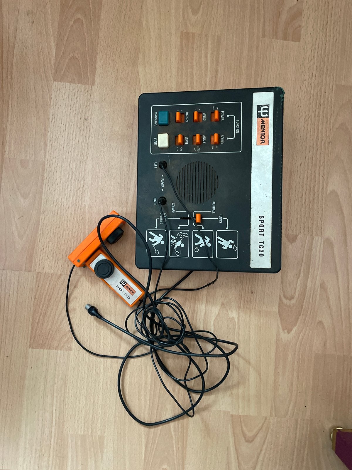 Vintage Mentor Sport TG20 Console - Retro Gaming, Spelcomputers en Games, Games | Overige, Gebruikt, Sport, 2 spelers, Vanaf 7 jaar
